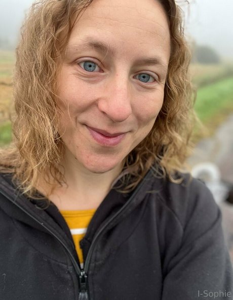 i sophie ポルノスター エロティック 写真