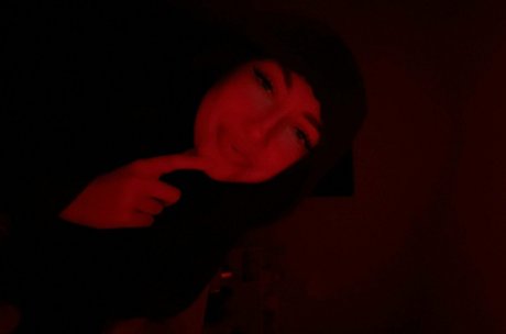 痩せた黒人ティーンのオンリーファンズ 裸 写真