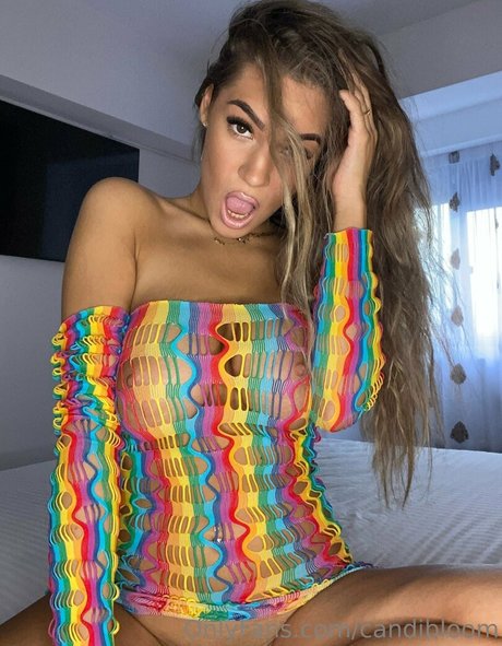 ぽっちゃり妊婦オンリーファンズ 美しいヌード 画像