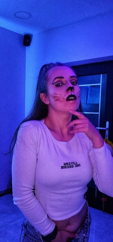 セーリングオンリーファンズ xxx 写真