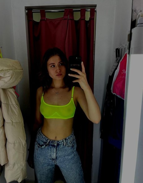 ティーンウェブカメラオンリーファンズ アートヌード アーカイブ