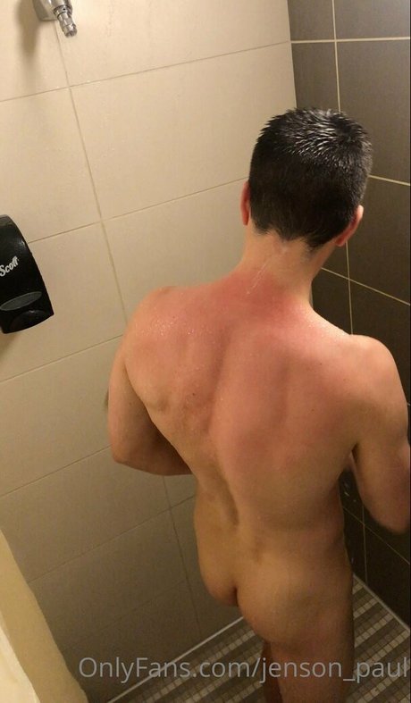 ティーンレズビアンオンリーファンズ エロ 写真