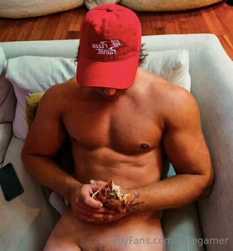 nategarner ポルノモデル 写真