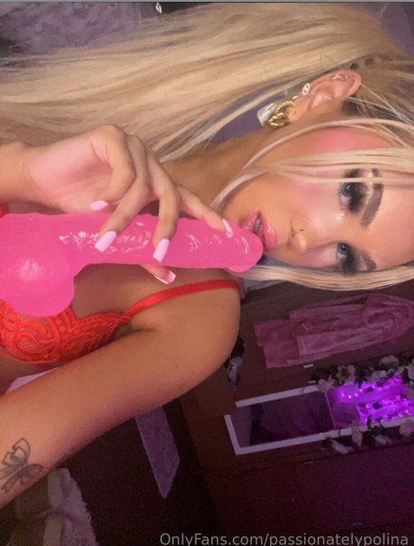pinkprincesspolina ヌードモデル 写真