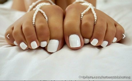 アジア人のガールフレンドオンリーファンズ ポルノ 写真