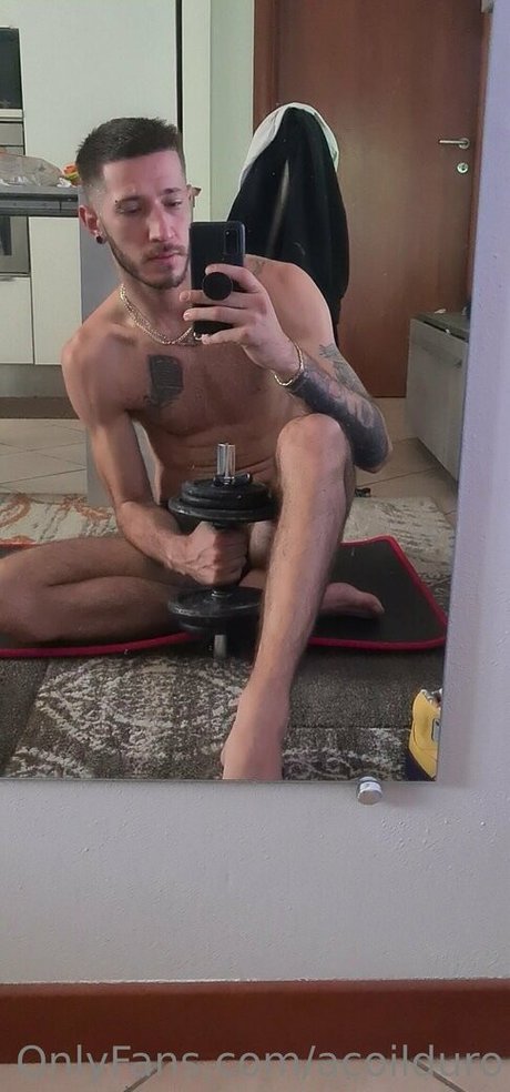 カムフィートオンリーファンズ アートポルノ 写真