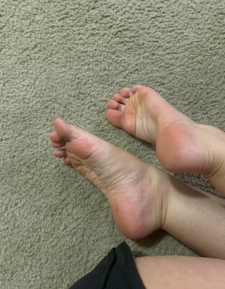 kenziessmallfeet 無料モデル 写真