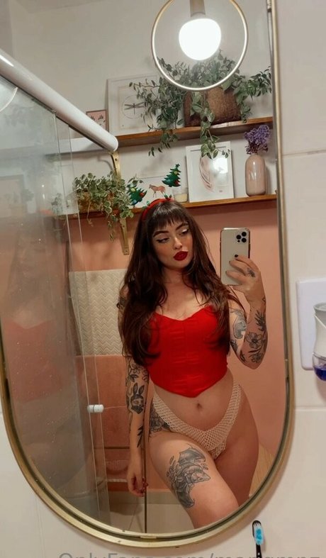 Mariana Gimenez ポルノスター 裸 写真