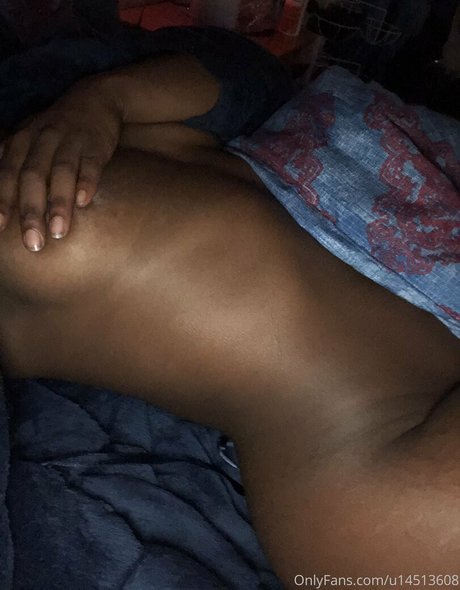 goddessdevyn xxxスター 写真