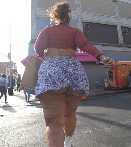 コスプレ ヘンタイ オンリーファンズ 無料エロ 写真