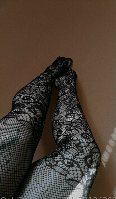 nikola77124367 ポルノ女優 画像