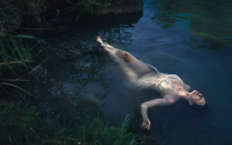 Neta Shaked ポルノ女優 写真