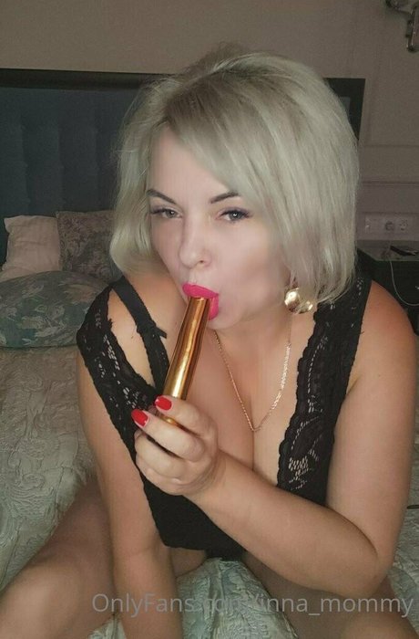 陸軍の熟女オンリーファンズ ポルノ アーカイブ