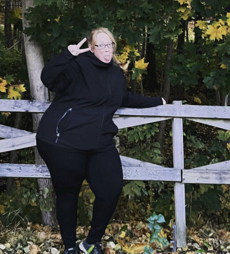 Nikolina Nilzen ポルノモデル 画像