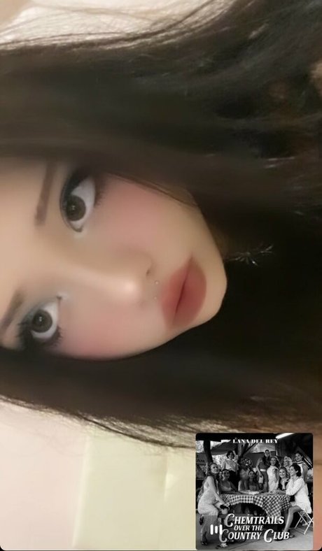 Katchamy セクシーなスター 写真