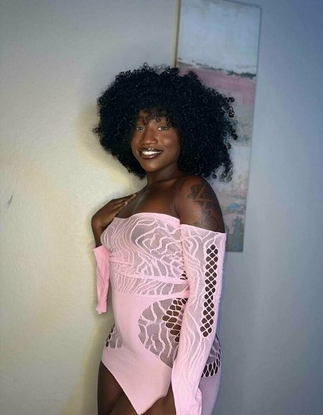 Therealmissnight 素敵なモデル 写真