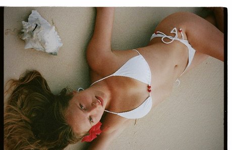 Sailor Brinkley Cook ポルノモデル 写真