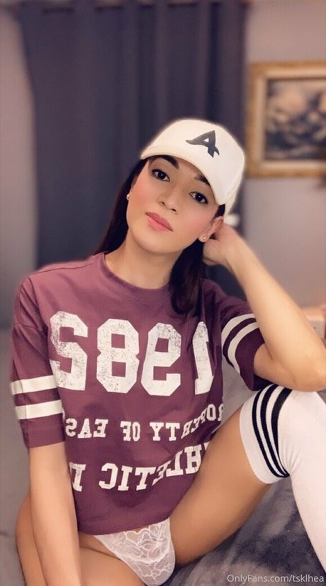 tsklhea かわいいモデル 写真