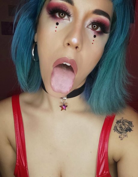 アラブ人妻オンリーファンズ アダルト ギャラリー