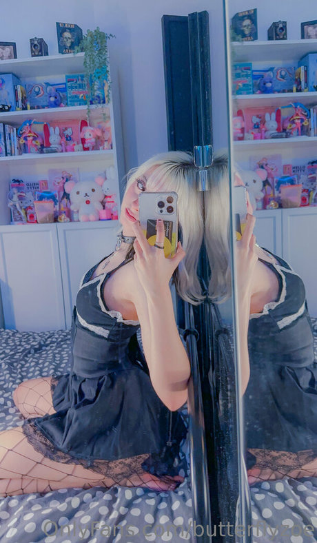 ジンジャーティーンオンリーファンズ 美しい ギャラリー