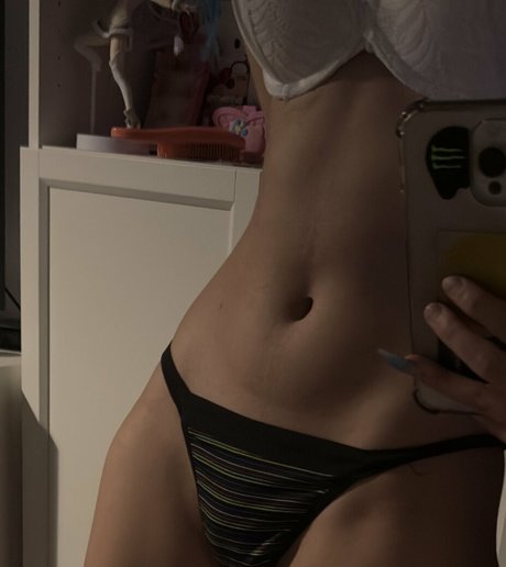 モンスターコックオンリーファンズ セクシーxxx 画像