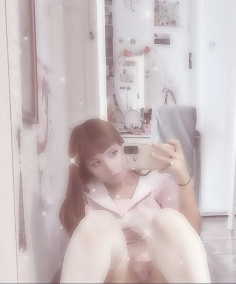 wirednymph ヌードスター 写真