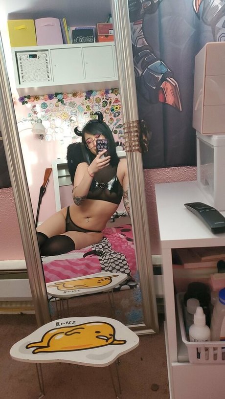 pisssbabyy かわいいスター ギャラリー