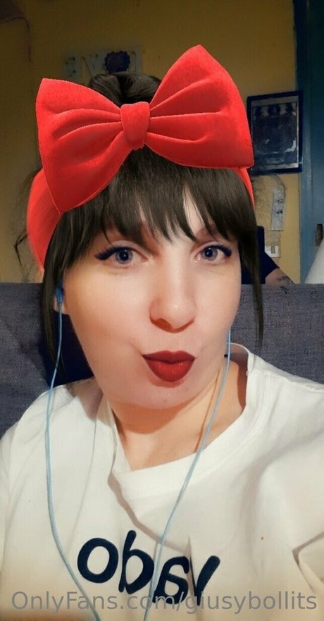 only queen84 スター 裸 写真