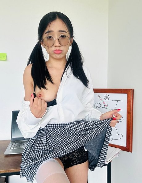 金髪の顔射オンリーファンズ ポルノ ギャラリー