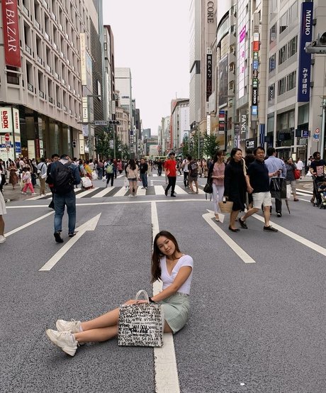 貞操帯オンリーファンズ セクシーヌード 写真