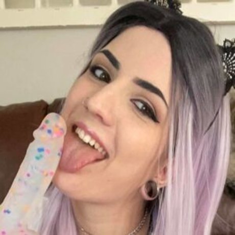 KeanaKills アート女優 画像