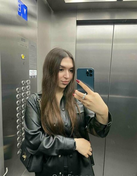 dolly reed 高品質のポルノスター 画像