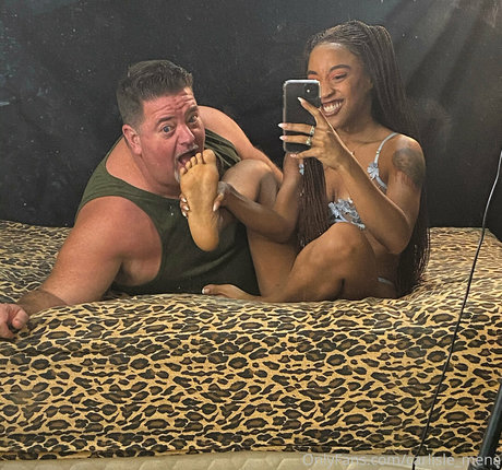 imenacarlisle スター 写真