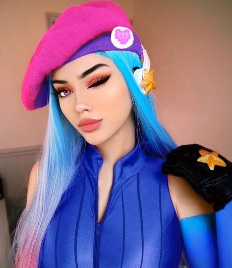 ダウンオンリーファン アートヌード 写真