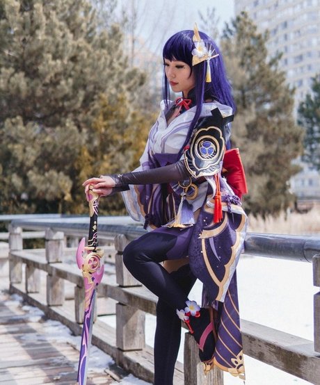 Lenalemon スター ヌード 写真