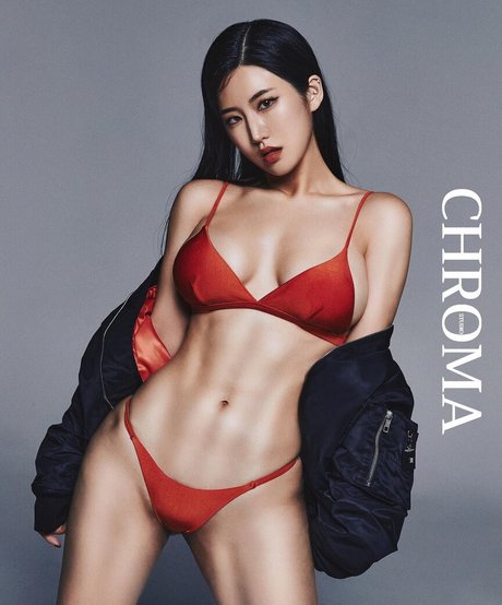 アナル乱交オンリーファンズ アートヌード 写真