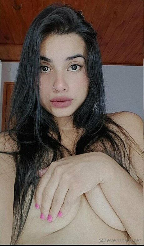 zeventhsunzet ホット女優 写真