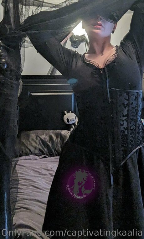captivatingkaalia ポルノスター 写真