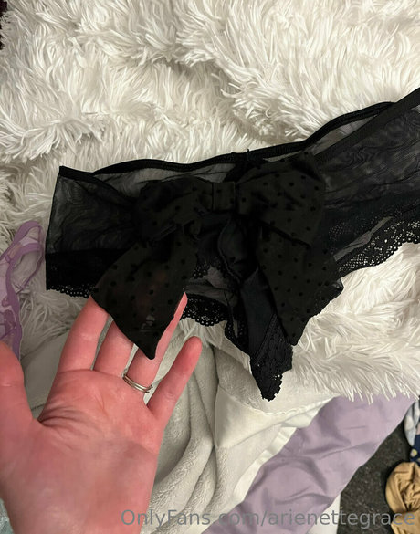 カムフィートオンリーファンズ ホットセックス 写真