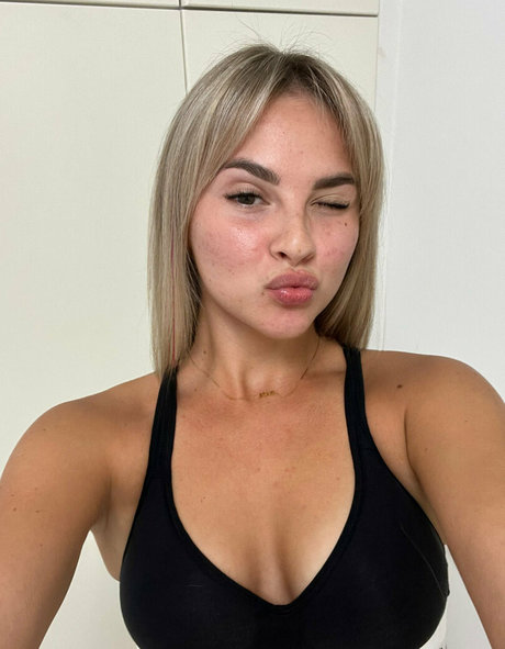 黒人のオンリーファンズ セクシーヌード 写真