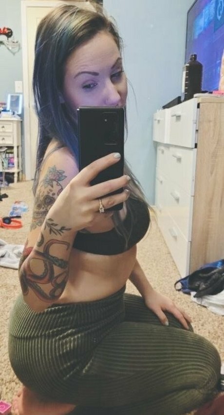 かわいいブロンドのオンリーファンズ セクシーxxx 写真