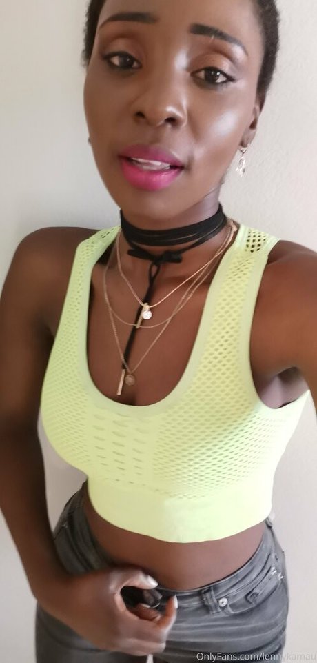 ぽっちゃりファックオンリーファンズ 無料セックス 画像