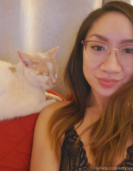 アナルxxx オンリーファンズ ポルノグラフィック アーカイブ