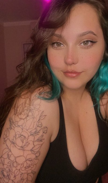 RED Mariana セックスモデル 画像