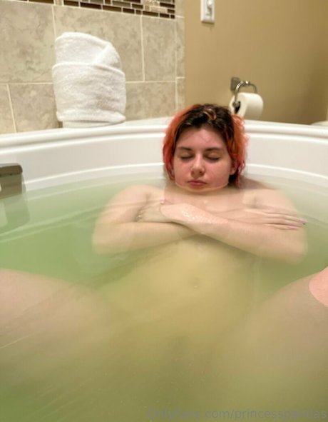 エモな痴女オンリーファンズ ホットセクシー 写真