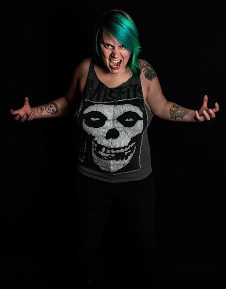 risenfeinics ポルノスター ギャラリー