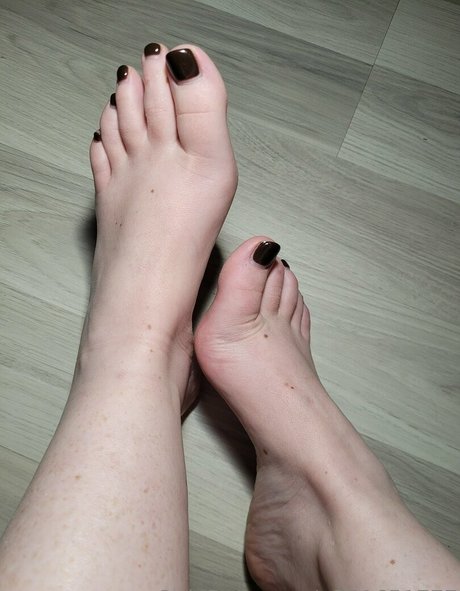 曲線美の女の子オンリーファンズ アダルト 写真