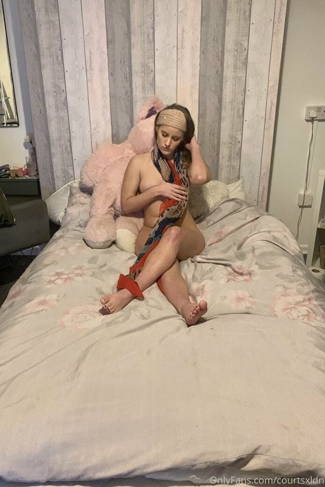 ゲイディルドオンリーファンズ アートxxx 写真