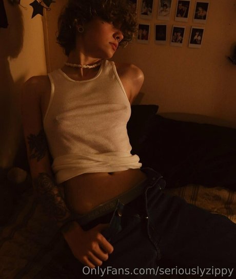 seriouslyzippy ポルノ女優 ギャラリー