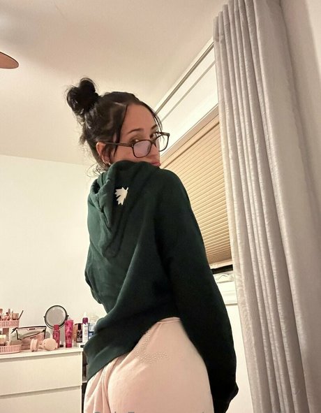 asmrヌードオンリーファンズ 可愛い 画像